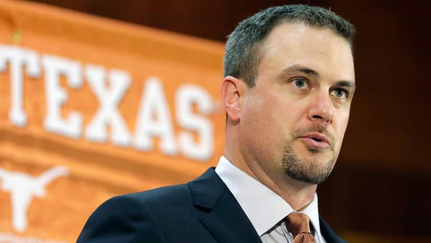 tom-herman-texas-longhorns-football-recruiting-close-national-signing-day.jpg